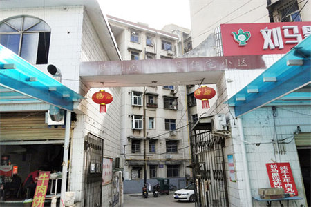 奥韵花园西区精装大2室2厅1卫98.83可改三室+附房车库